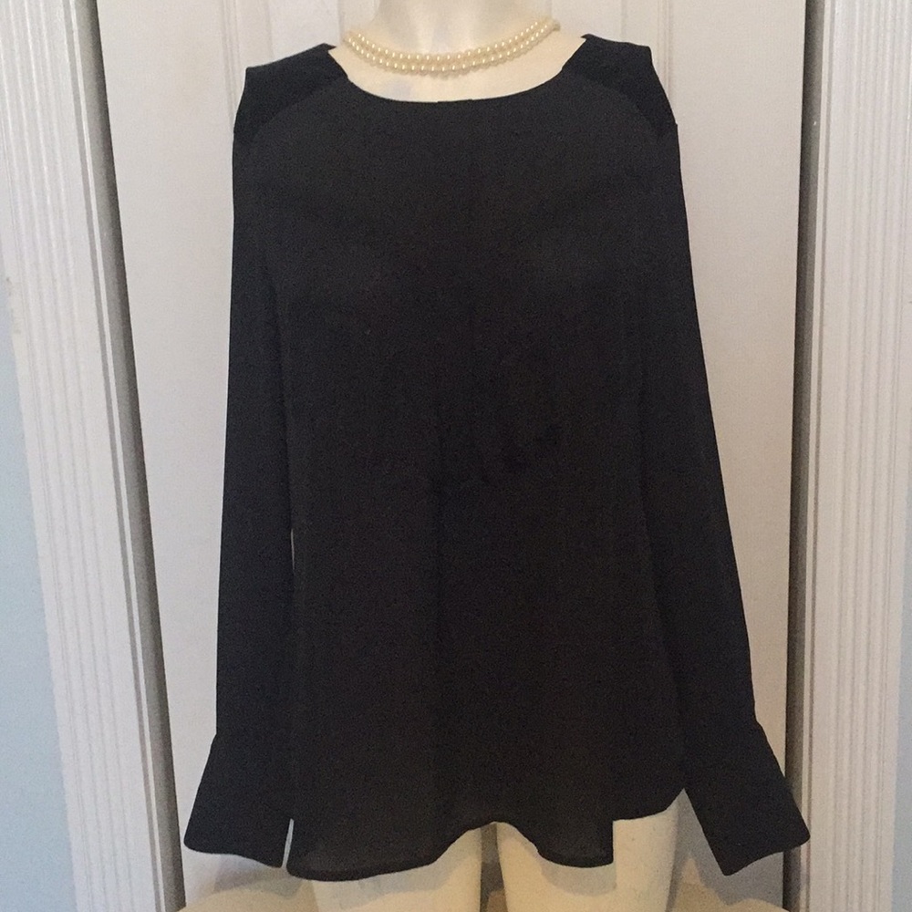 Ann Taylor black blouse